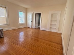 39 Harvard St, Brockton MA 02301