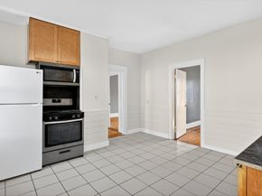 39 Harvard St, Brockton MA 02301