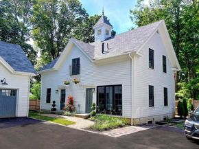 302 Elliot St. Carriage House N 3, Newton MA 02464