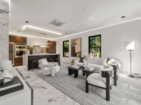 302 Elliot St. Carriage House N 3, Newton MA 02464