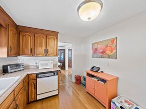 568 Webster St, Marshfield MA 02050