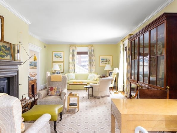 4 Craigie Street 2, Cambridge MA 02138