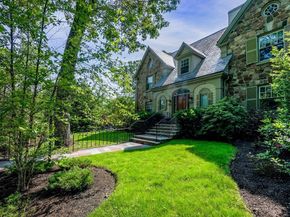 10 Hallwood Rd, Brookline MA 02467