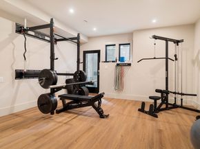 187 Melrose St, Newton MA 02466