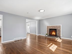 183 Sherwood Dr S, Marlborough MA 01752