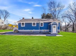 183 Sherwood Dr S, Marlborough MA 01752