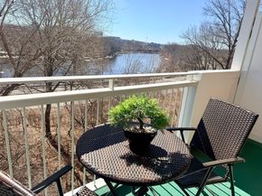 231 Coolidge Ave 410, Watertown MA 02472