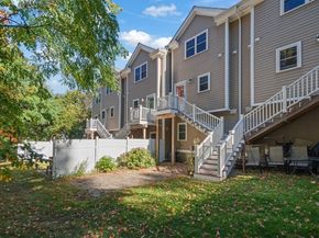 8 Saint Marys Way 8, Marlborough MA 01752