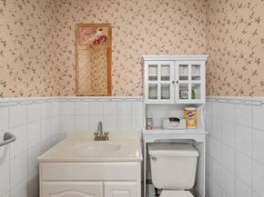 30 Bond Rd, Charlton MA 01507