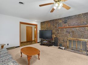 30 Bond Rd, Charlton MA 01507