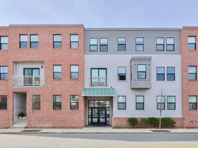 16 Boardman St 105, Boston MA 02128