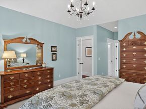 10 Shutter Latch, Plymouth MA 02360