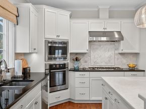 10 Shutter Latch, Plymouth MA 02360