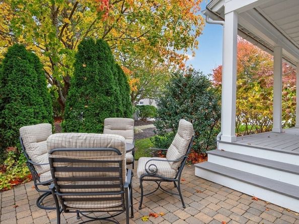 10 Shutter Latch, Plymouth MA 02360