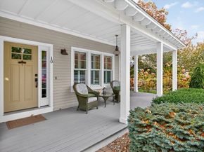 10 Shutter Latch, Plymouth MA 02360