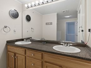 72 Green Briar Rd 72, Fitchburg MA 01420