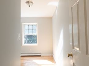 126 Dyer St, Gardner MA 01440