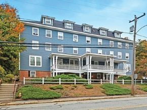 135 Main St, Upton MA 01568