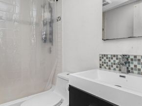 239 Kelton St 11, Boston MA 02134