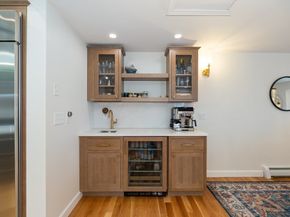 4 Ciaramitaro Ct, Gloucester MA 01930
