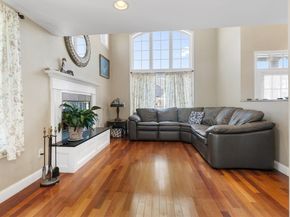 4 Winter Island Rd, Salem MA 01970