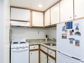 70 Southbridge Street 611, Worcester MA 01608