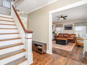 21 Porter St, Leominster MA 01453