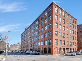 249 A Studio 26, Boston MA 02210
