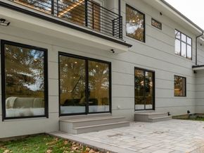 63 Drumlin Rd, Newton MA 02459