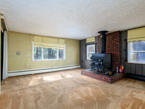 1138 Wachusett St, Holden MA 01522