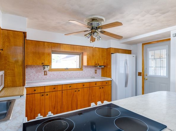 1138 Wachusett St, Holden MA 01520