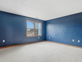 14 Milford Rd 4, Grafton MA 01560