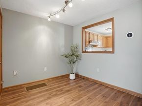 14 Milford Rd 4, Grafton MA 01560