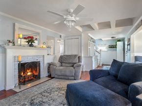 28 E St, Hull MA 02045
