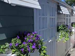 28 E St, Hull MA 02045