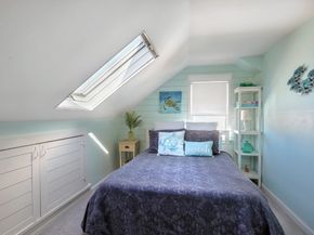 28 E St, Hull MA 02045