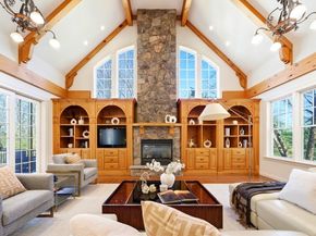 8 Porter Lane, Lexington MA 02420