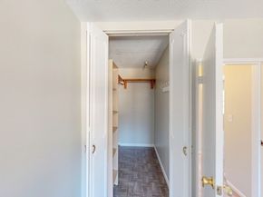 137 Lake Shore Rd 4, Boston MA 02135