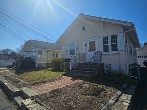47 Kendall Ave, Framingham MA 01702