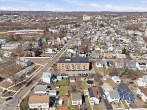 314 Riverside Ave 408, Medford MA 02155