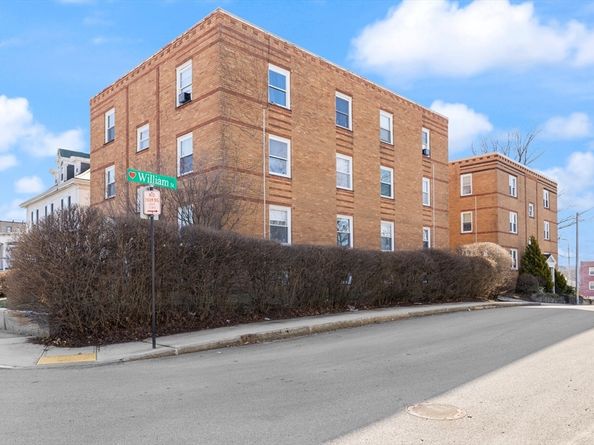 31 Chestnut St 5, Worcester MA 01609