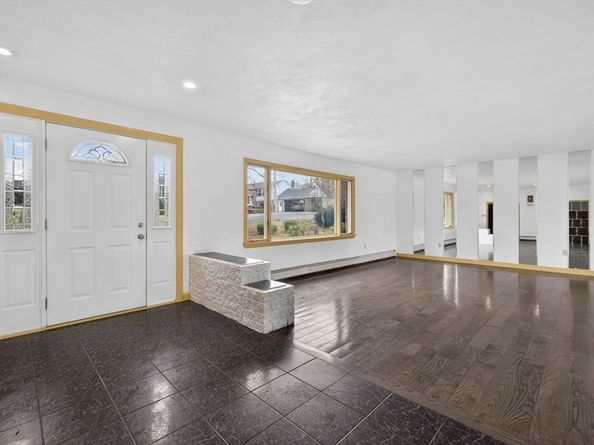 7 Liberty St, Framingham MA 01702