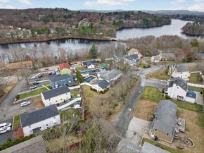 7 Liberty St, Framingham MA 01702