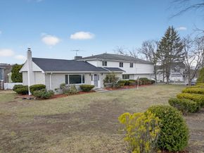 7 Liberty St, Framingham MA 01702