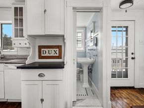 36 Ocean Rd N, Duxbury MA 02332