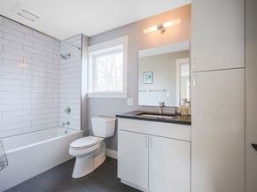 7 Greenley Pl 3, Boston MA 02130