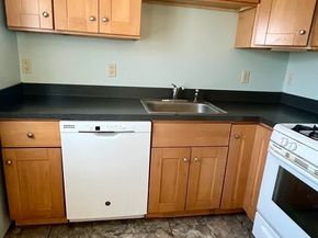 10 Edgemere Rd, Quincy MA 02169