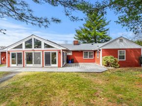 69 Kenneth Road, Marblehead MA 01945