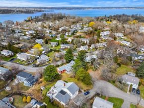 69 Kenneth Road, Marblehead MA 01945