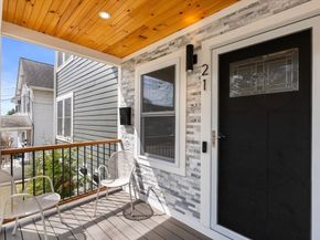 21 Bradford Rd 21, Watertown MA 02472